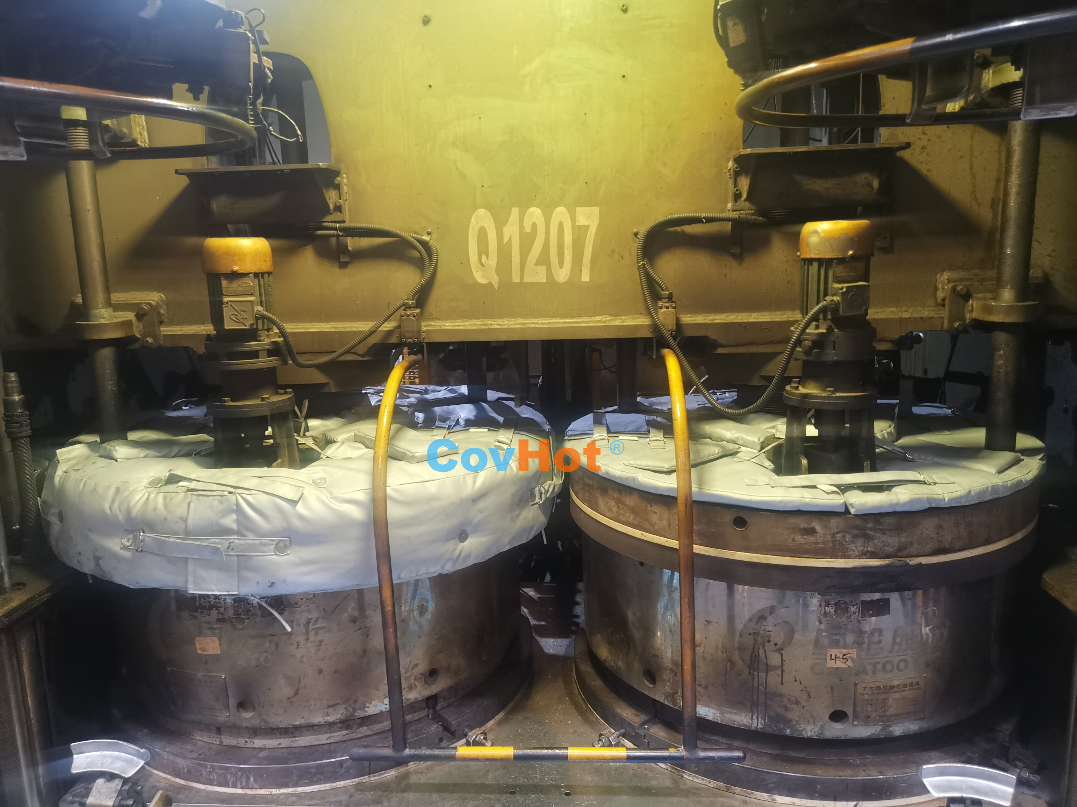 <a href=http://m.988zt.cn/e/tags/?tagname=%E5%8F%AF%E6%8B%86%E5%8D%B8%E4%BF%9D%E6%B8%A9%E5%A5%97 target=_blank class=infotextkey>可拆卸<a href=http://m.988zt.cn/e/tags/?tagname=%E4%BF%9D%E6%B8%A9%E5%A5%97 target=_blank class=infotextkey>保溫套</a></a>